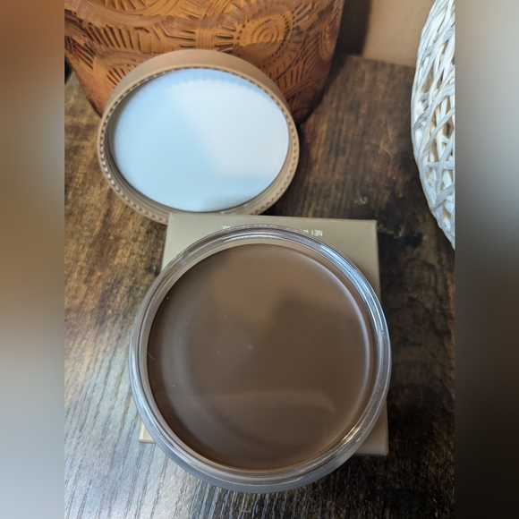 5/75$ Anastasia Beverly Hills cream bronzer (hazelnut) - Picture 10 of 15